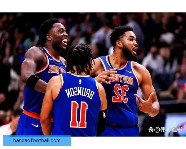 阿奴诺比25分13篮板助尼克斯客场逆转灰熊唐斯三双布里奇斯轰24分无力回天